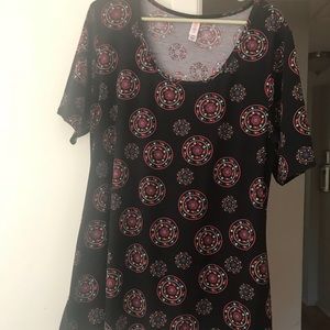 LuLaRoe 2X Perfect Tee
